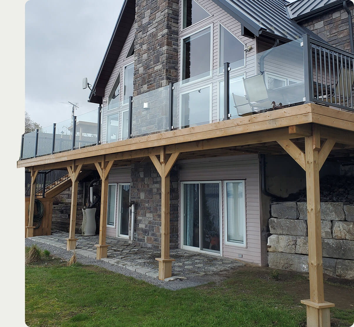 Residential and commercial stone veneer Mississauga