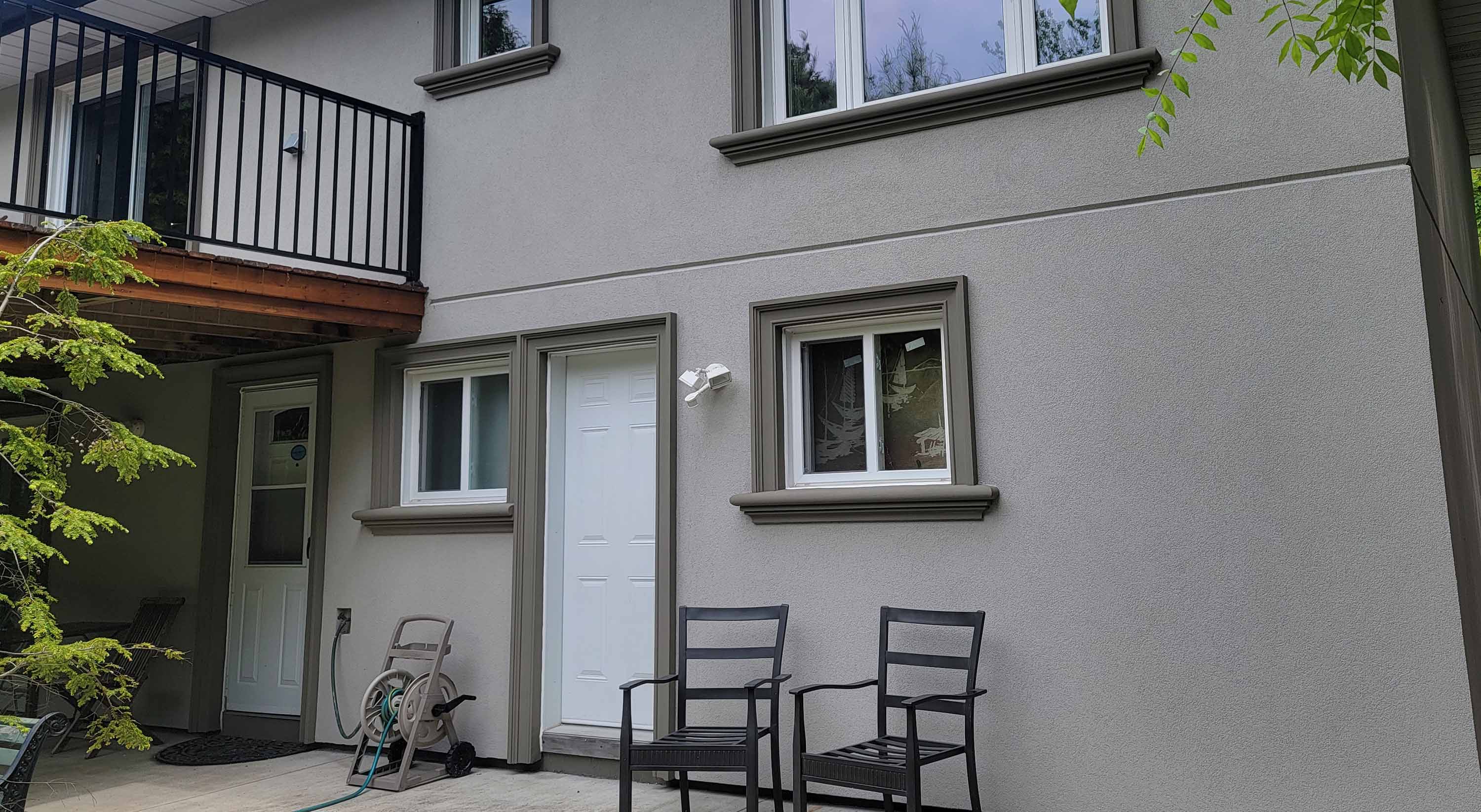 stucco versus other finishes in Mississauga